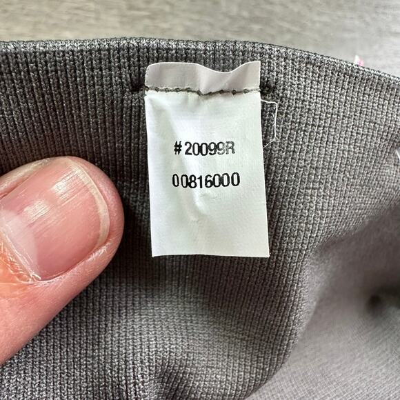 NWT Spanx Look At Me Now Cropped Seamless Leggings M Gray Camo - Picture 8 of 12